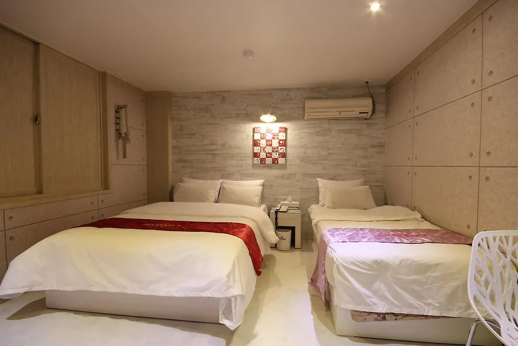 Fiona Hotel Seul 2*,  Coreia do Sul