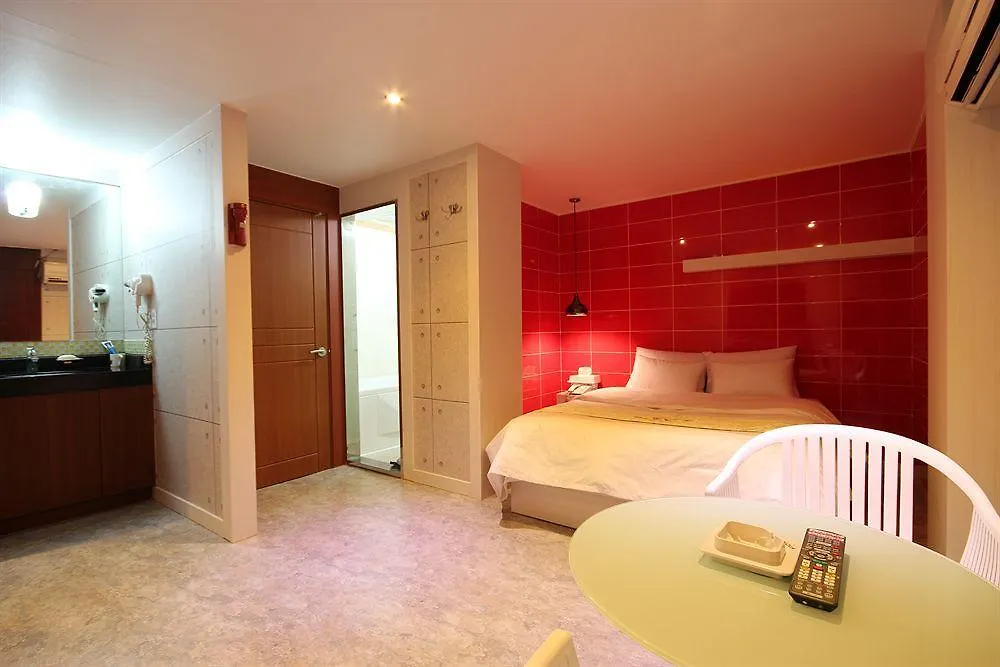 **  Fiona Hotel Seoul South Korea