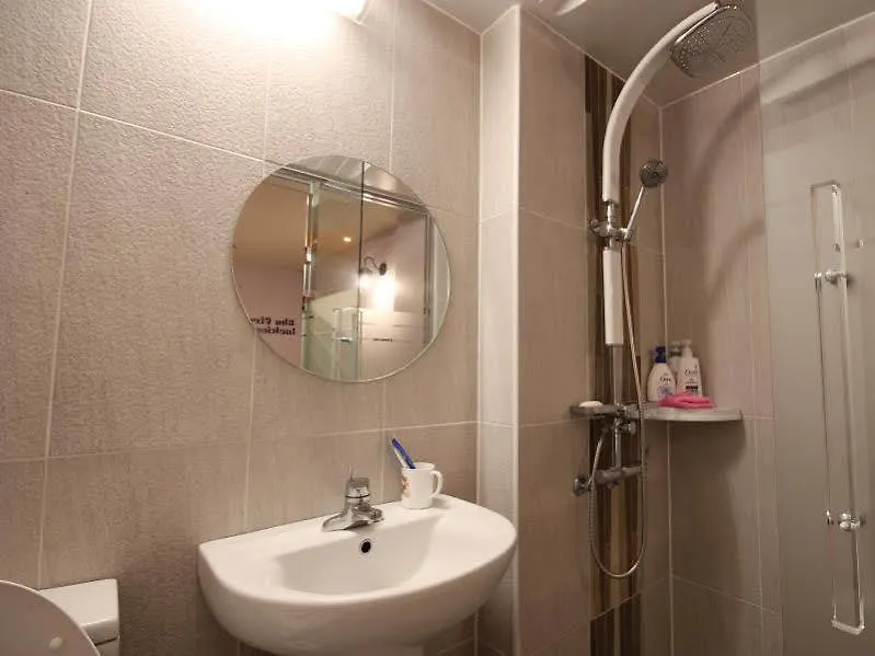 Fiona Hotel Seoul